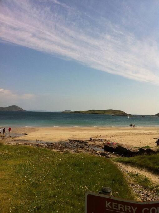 Cahirciveen Marina, Ring Of Kerry 캐허시빈 외부 사진